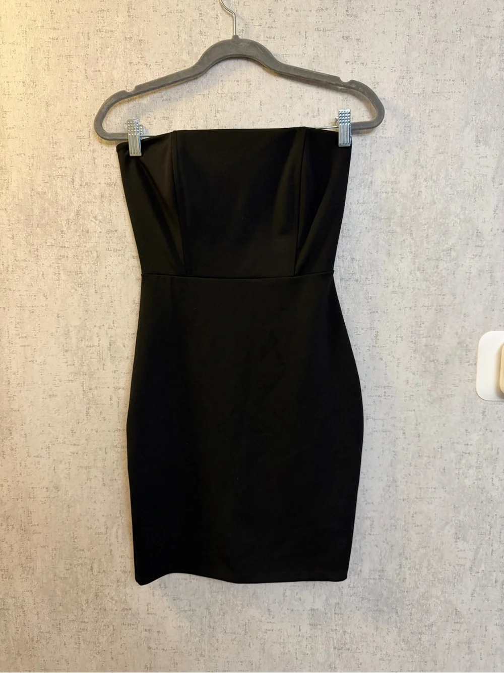 Fashion Nova Black Strapless Mini Dress